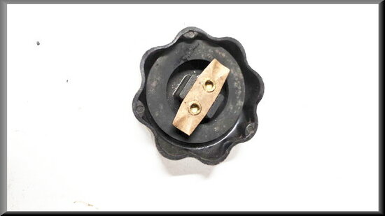 Type?/ Oil cap (New Old Stock).