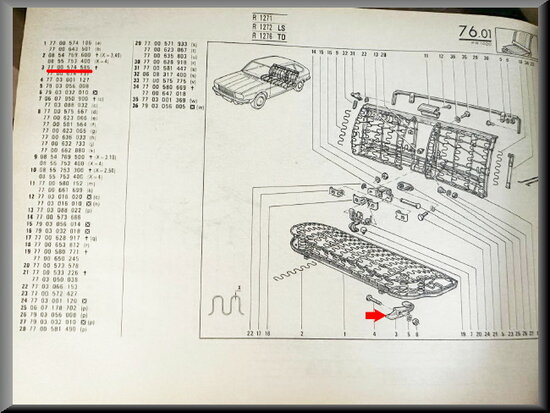 R20-30 Montage haak achterbank (New Old Stock).