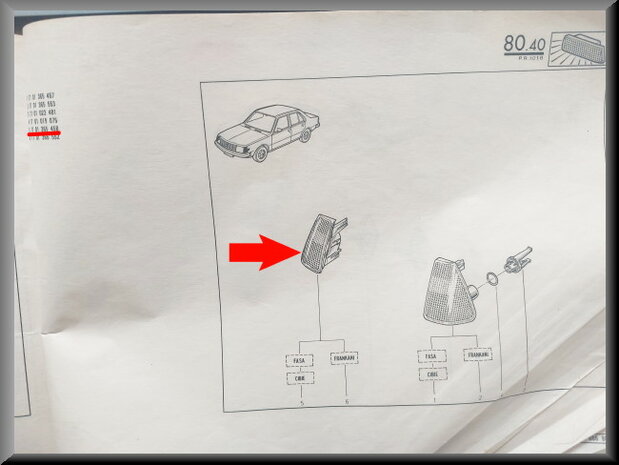 R18 Flashing light front right (New Old Stock).