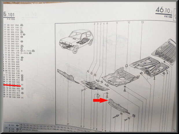 R5: Frontplaat links (New Old Stock).