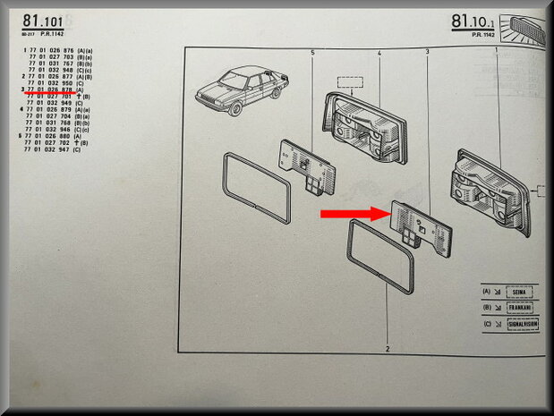 R9: Fitting achterlicht links SEIMA 20 910 (New Old Stock).